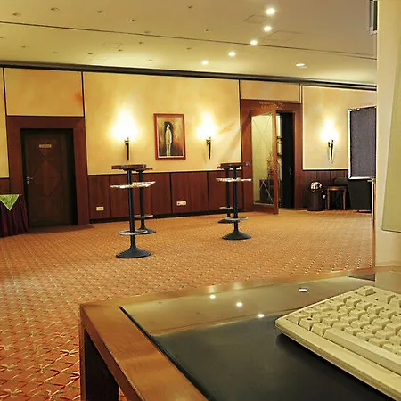 Hansa Hotel 4*